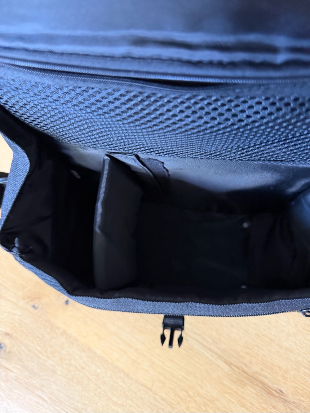 Sigma Camera Bag - Picture 6 of 6